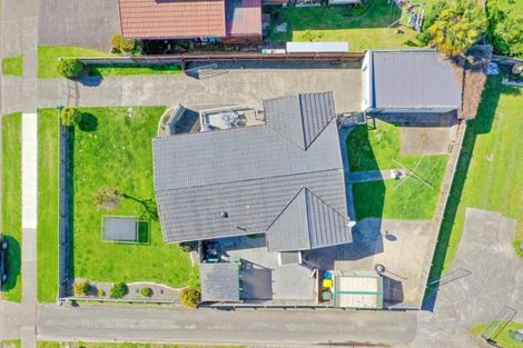 Photo of property in 15 Puriri Crescent, Edgecumbe, 3120