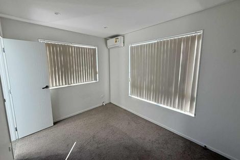 Photo of property in 74a Miller Road, Mangere Bridge, Auckland, 2022