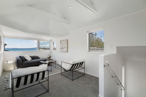 Photo of property in 2/26 Manly Esplanade, Browns Bay, Auckland, 0630