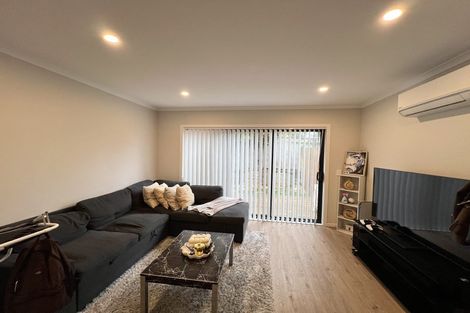 Photo of property in 8/125b Metcalfe Road, Ranui, Auckland, 0612