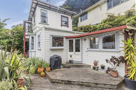 Photo of property in 3 Levina Avenue, Aro Valley, Wellington, 6021