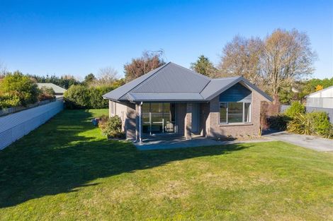 Photo of property in 23 Pitt Street, Rakaia, 7710