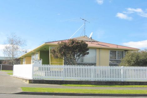 Photo of property in 10 Robert Shortt Street, Wairoa, 4108
