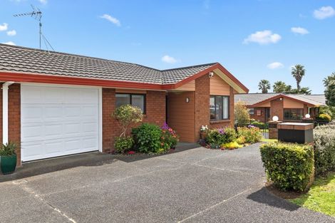 Photo of property in 21/151 Kitchener Road, Pukekohe, 2120