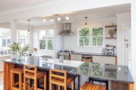 Photo of property in 6 Ross View Terrace, Dinsdale, Hamilton, 3204