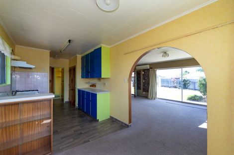 Photo of property in 30 Shortland Street, Tamatea, Napier, 4112