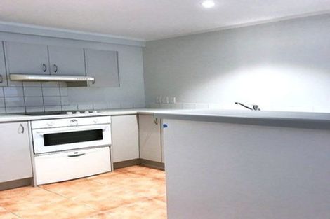 Photo of property in 12a/30 Westward Ho, Glen Eden, Auckland, 0602