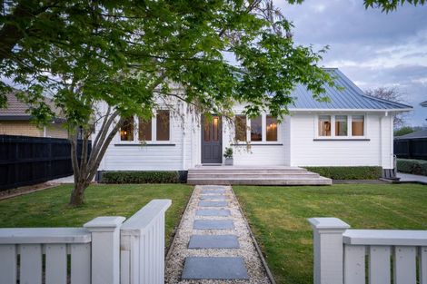 Photo of property in 4 Stevenson Place, Leamington, Cambridge, 3432