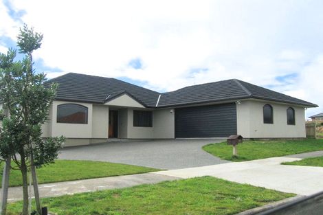 Photo of property in 127 Pacific Drive, Fitzherbert, Palmerston North, 4410