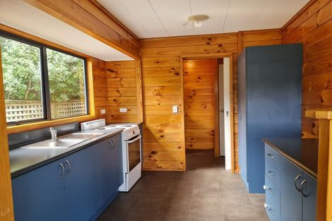 Photo of property in 142 Arawhata Road, Paraparaumu, 5032