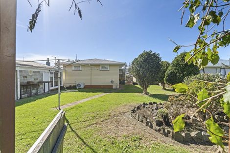 Photo of property in 19 Hume Street, Waitara, 4320