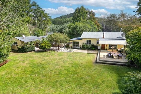 Photo of property in 408 Kaiwhaiki Road, Kaiwhaiki, Whanganui, 4575