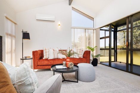 Photo of property in 59 Waterloo Crescent, Hokowhitu, Palmerston North, 4410