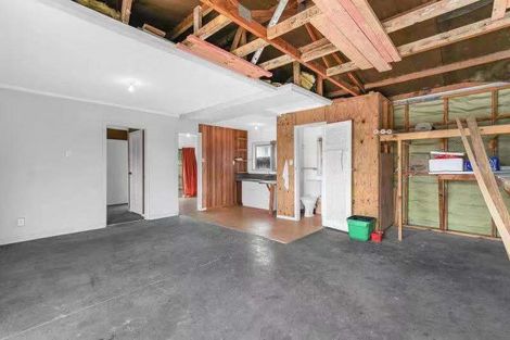 Photo of property in 22 Sunnyview Avenue, Shelly Park, Auckland, 2014