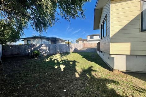 Photo of property in 146 Mahia Road, Wattle Downs, Auckland, 2103