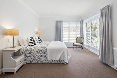 Photo of property in 74 Oroua Street, Eastbourne, Lower Hutt, 5013