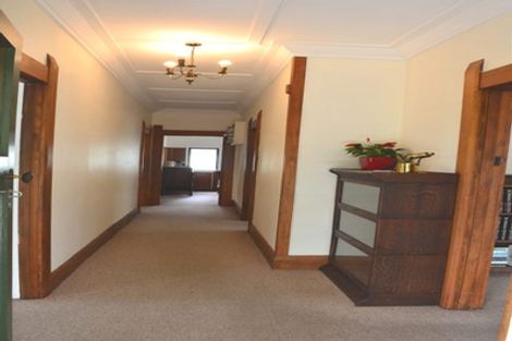 Photo of property in 7 Ruataniwha Street, Waipukurau, 4200