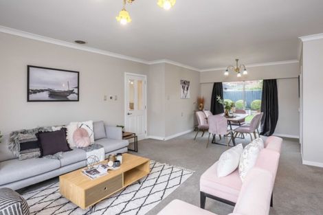 Photo of property in 60 Sylvan Avenue, Waikanae, 5036