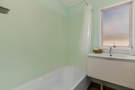 Photo of property in 25 Secretariat Place, Randwick Park, Auckland, 2105