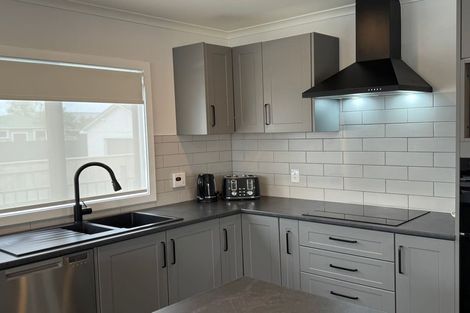 Photo of property in 11a Maxwells Line, Awapuni, Palmerston North, 4412