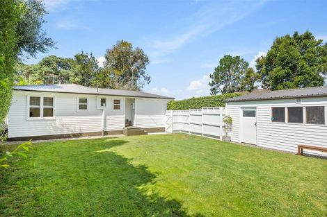 Photo of property in 9 Paewai Road, Glen Eden, Auckland, 0602