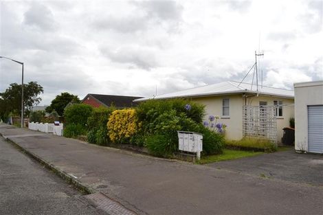 Photo of property in 145 Heretaunga Street, Palmerston North, 4414