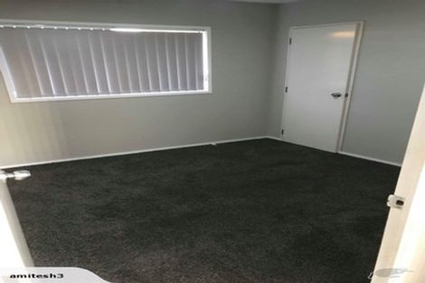 Photo of property in 31 Rebecca Rise, Weymouth, Auckland, 2103