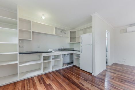 Photo of property in 24 Devon Street, Picton, 7220