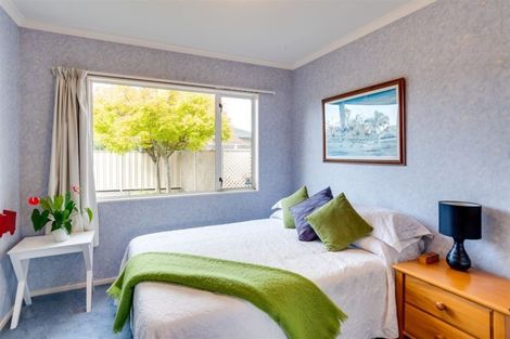 Photo of property in 14 Alderney Way, Taradale, Napier, 4112