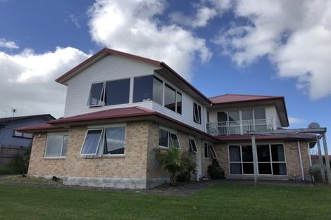 Photo of property in 21 Sheralee Place, Bucklands Beach, Auckland, 2014