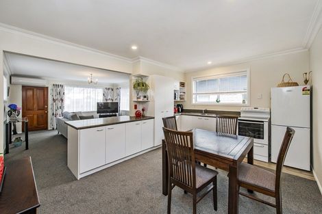 Photo of property in 1/328 Yaldhurst Road, Avonhead, Christchurch, 8042