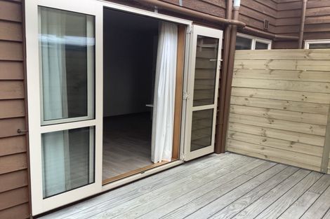 Photo of property in 8a Powell Street, Avondale, Auckland, 1026