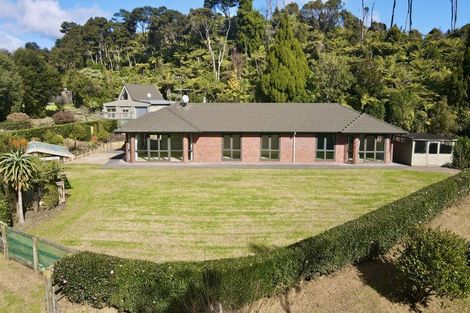 Photo of property in 58 Arrowsmith Road, Waitakere, Henderson, 0782