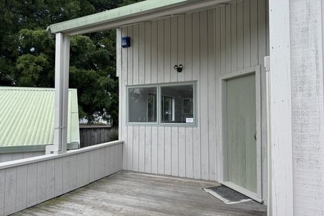 Photo of property in 19 Gilbass Avenue, Hamilton Lake, Hamilton, 3204