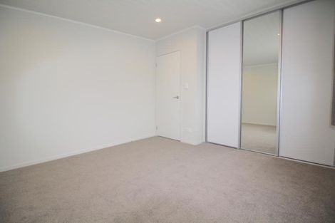 Photo of property in 808a Beach Road, Browns Bay, Auckland, 0630