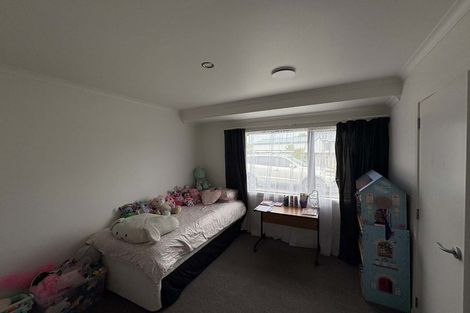 Photo of property in 4 Meade Place, Bell Block, New Plymouth, 4312