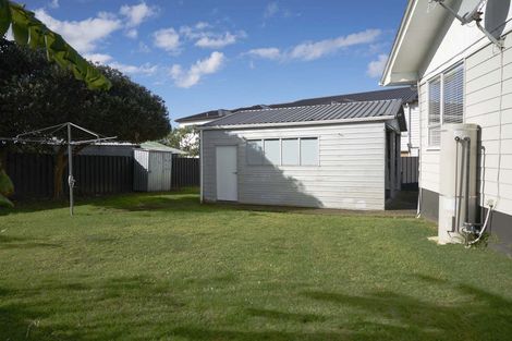 Photo of property in 39 Court Town Close, Mangere, Auckland, 2022