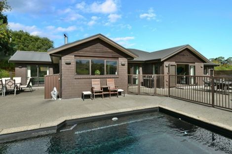 Photo of property in 648 Kahikatea Flat Road, Waitoki, Kaukapakapa, 0871