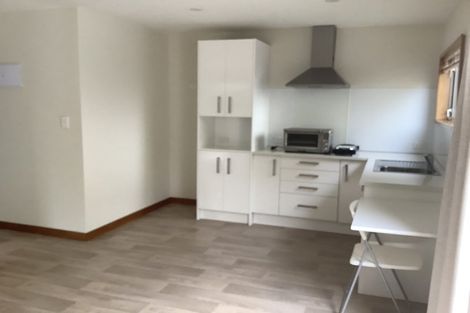 Photo of property in 8a Powell Street, Avondale, Auckland, 1026