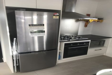 Photo of property in 1 Beardmore Lane, Papakura, 2110