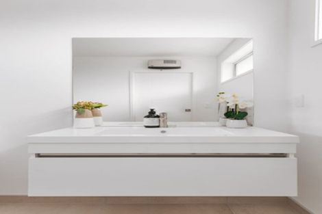 Photo of property in 73 Empire Crescent, Papamoa, 3118