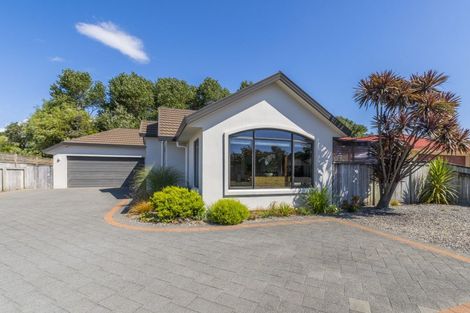 Photo of property in 94 Weggery Drive, Waikanae Beach, Waikanae, 5036