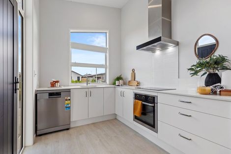 Photo of property in 14a Tamapahore Boulevard, Papamoa Beach, Papamoa, 3118