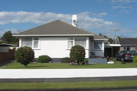 Photo of property in 10 Trafalgar Street, Westown, New Plymouth, 4310