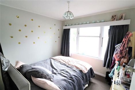 Photo of property in 1 Ludecke Place, Sockburn, Christchurch, 8042