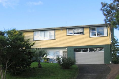 Photo of property in 12 Crompton Road, Massey, Auckland, 0614