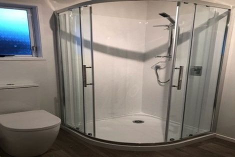 Photo of property in 70 Sailmaker Close, Whitby, Porirua, 5024