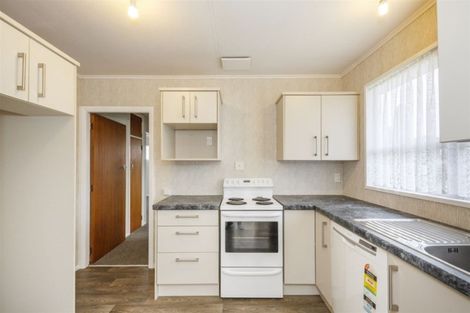 Photo of property in 35 Buick Crescent, Awapuni, Palmerston North, 4412