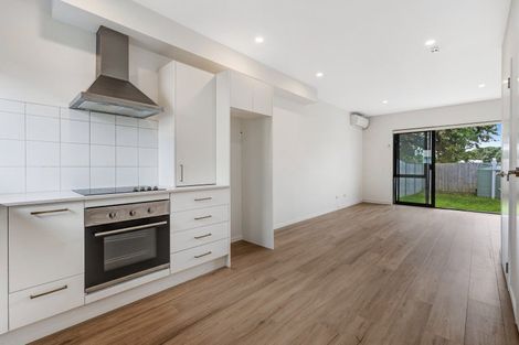 Photo of property in 13 Eileen Newey Place, Henderson, Auckland, 0612