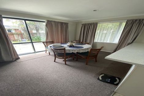 Photo of property in 15a Heath Street, St Andrews, Hamilton, 3200